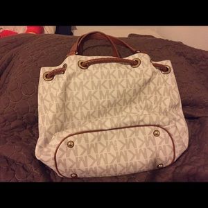 Michael Kors Tote