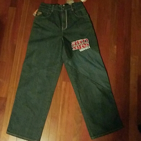 Jeans - Picture 2 of 4