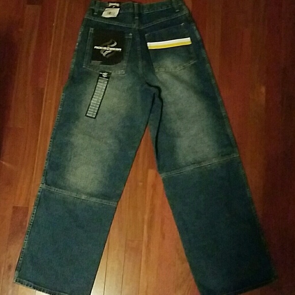 Jeans - Picture 2 of 3