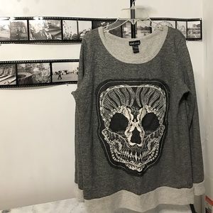 Soft Skull Sweater Large