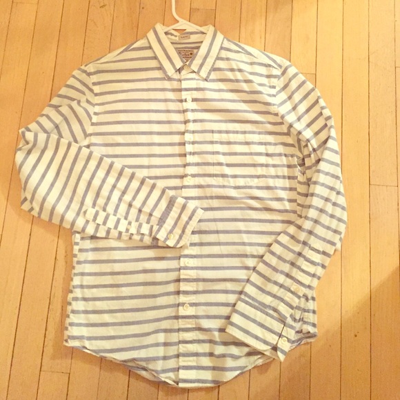J crew button down long sleeve shirt