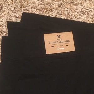 AMERICAN EAGLE LEGGINGS 4 pair