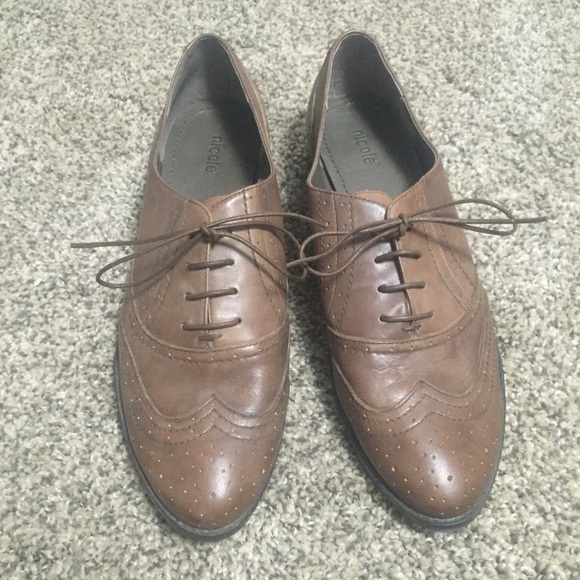 Women's leather brogues by Nicole, size 10