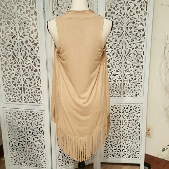 Faux Suede Fringed Sleeveless Cardigan - Picture 2 of 4