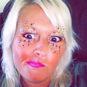 Meet your Posher, Liea