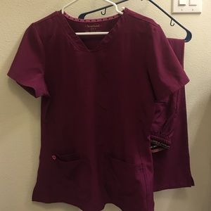 Heartsoul scrubs set GUC!