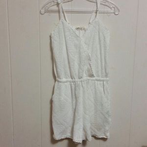 Adjustable strap white romper