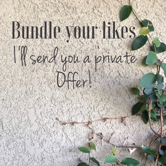 Black & Pale Gold Dress - Picture 5 of 5