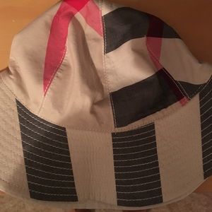toddler Burberry hat