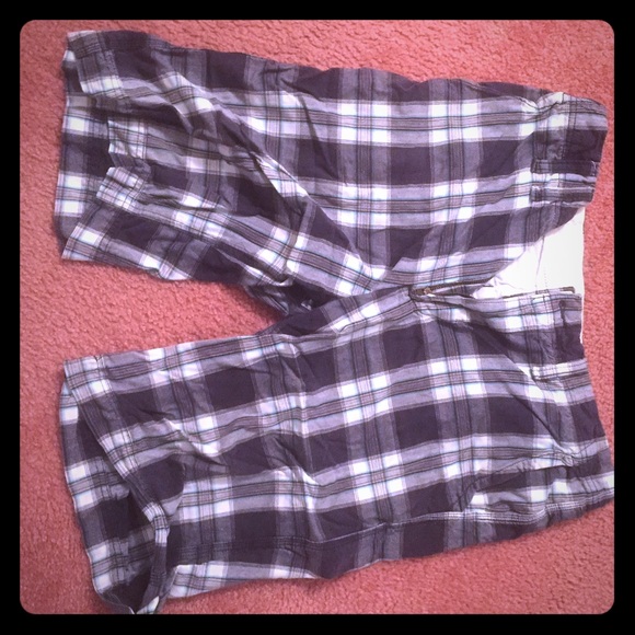 Urban Pipeline cargo shorts.