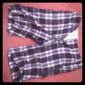 Urban Pipeline cargo shorts.