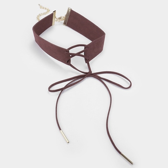 Choker Necklace - Picture 2 of 2