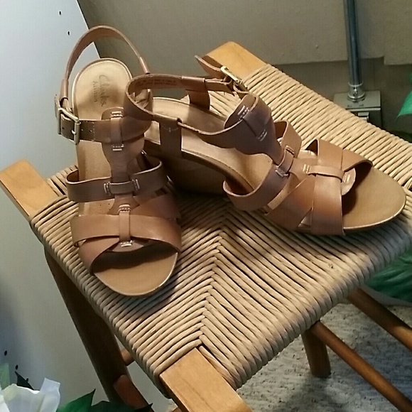 Tan Leather Wedge Sandals