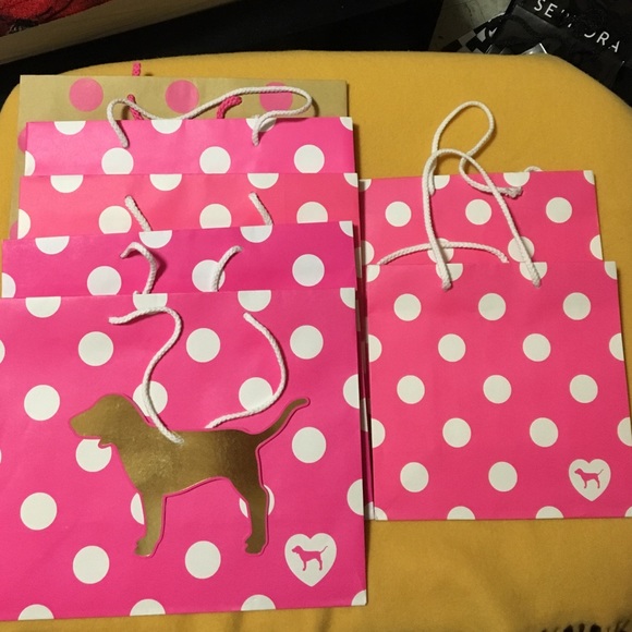 7 VS Pink medium and mini bags! - Picture 1 of 4