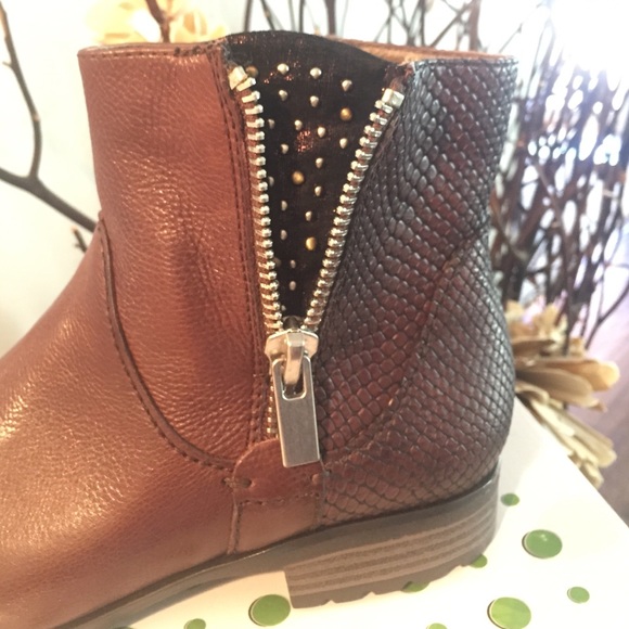 Booties - Picture 2 of 4