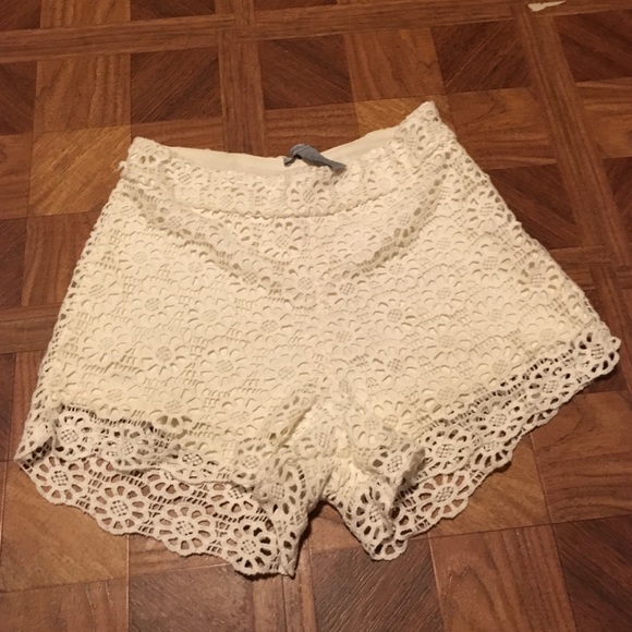 White Charlotte Russe shorts ❤️