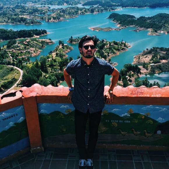 Meet your Posher, Raul - Picture 1 of 1