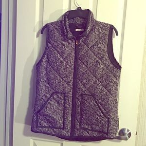 Black & white vest