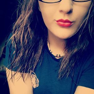 Meet your Posher, Lizzy