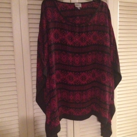 Avenue Tops - Avenue Poncho Blouse 26/28