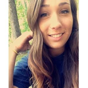 Meet your Posher, Karaliliane