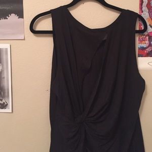 NWT Fabletics twist back cut out tank