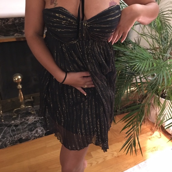 Express Silky cocktail A line strapless dress - Picture 7 of 8