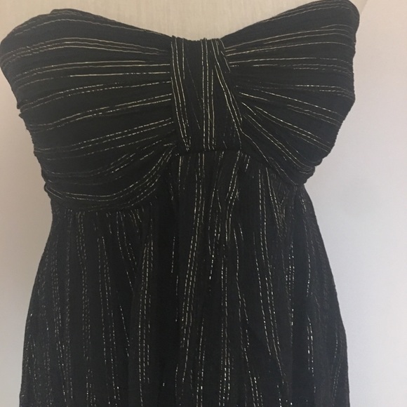 Express Silky cocktail A line strapless dress - Picture 8 of 8