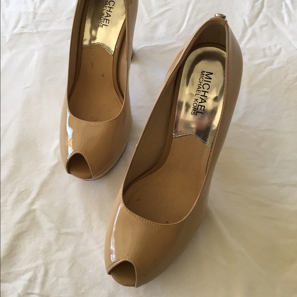 Michael Michael Kors Nude Heels