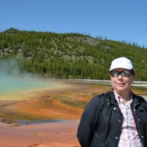 Meet your Posher, Linda