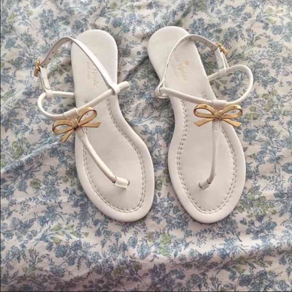 Kate spade white and gold bow tracie sandal