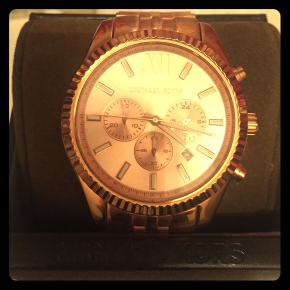 Michael Kors rose gold watch