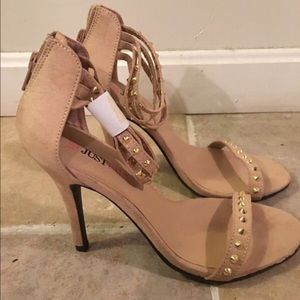 7.5 beige strappy heels!