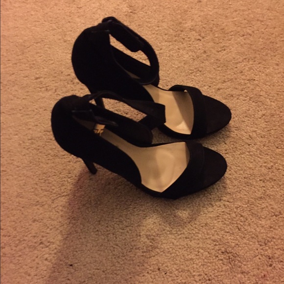Heels🙂
