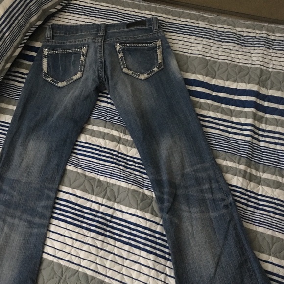 Blue denim jeans - Picture 2 of 3