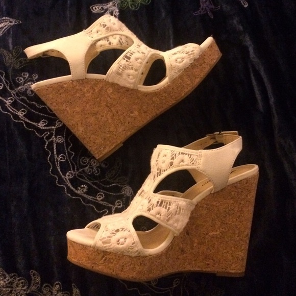 Lucky Brand White Wedges