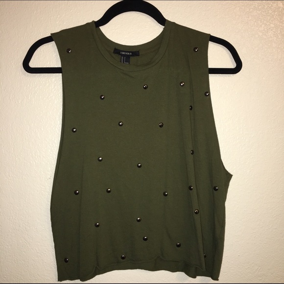 FOREVER 21 army green studded tank