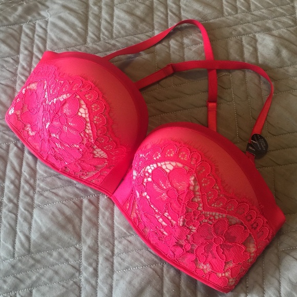 Victoria's Secret Bombshell Bra - 36 D