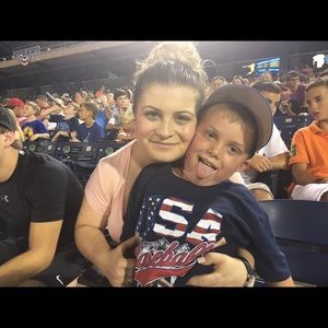 Meet your Posher, Ashleigh