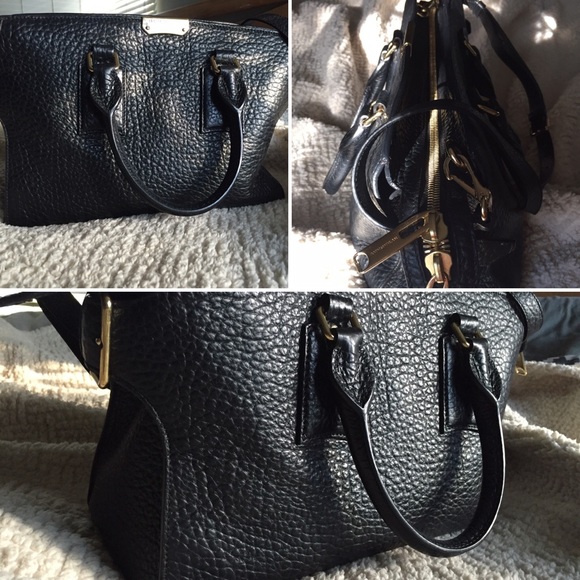 💯Auth Burberry Medium Clifton Signature Peopled Leather Tote - Picture 2 of 4