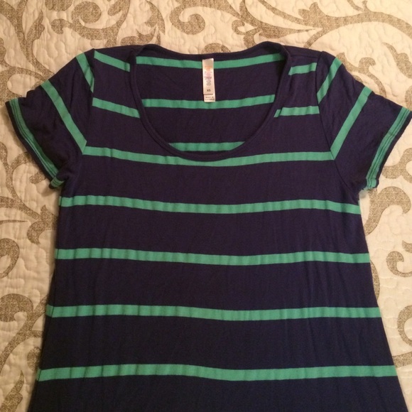 LuLaRoe classic T
