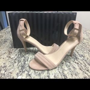 Victoria Secret dressy heeled sandals