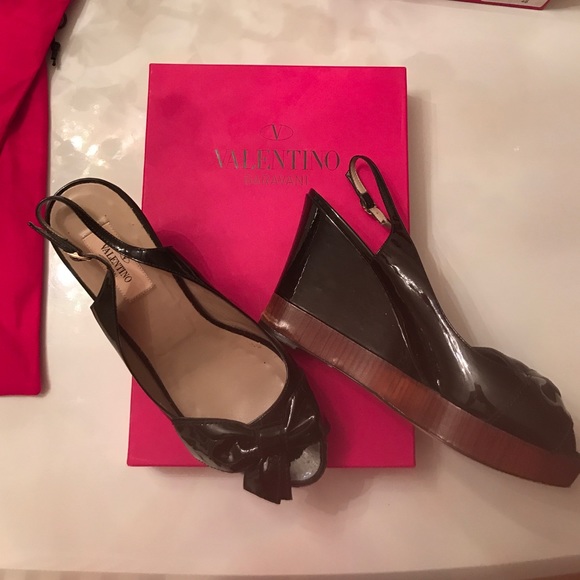 Authentic Valentino sling back black Sandals