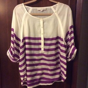 Beautiful comfy blouse.