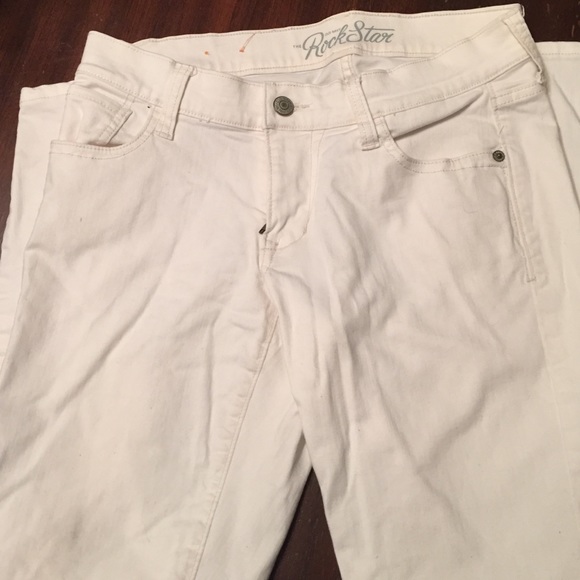 Old Navy Brand "RockStar" White Skinny Jeans.
