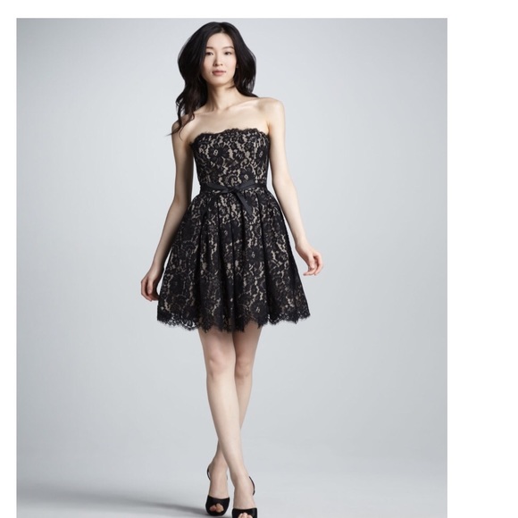 Black lace cocktail dress NWOT - Picture 3 of 3
