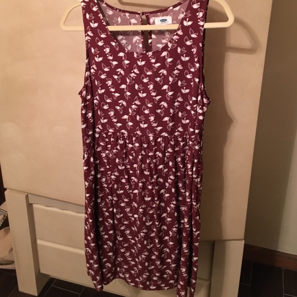 Adorable NWOT dress Old Navy size L