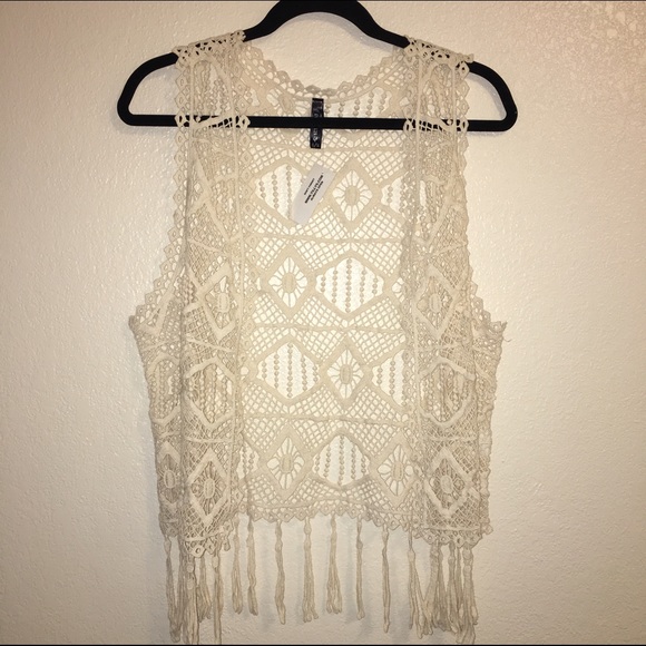 FULL TILT cream crochet vest with fringe