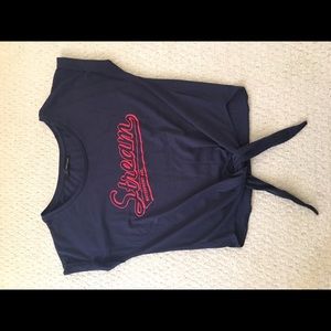 Mysty woman front knot tee