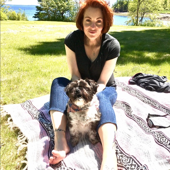 Meet your Posher, Amanda - Picture 4 of 7